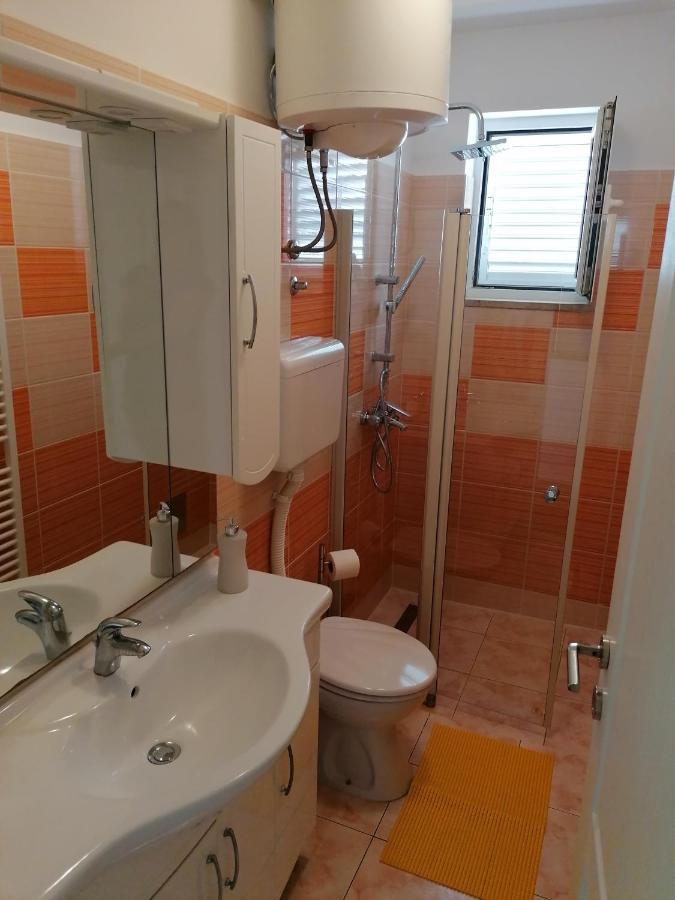 Apartment Poldrugo Cres Buitenkant foto