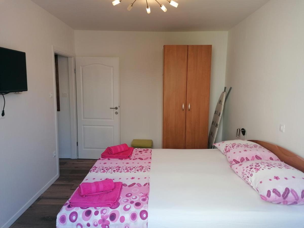 Apartment Poldrugo Cres Buitenkant foto